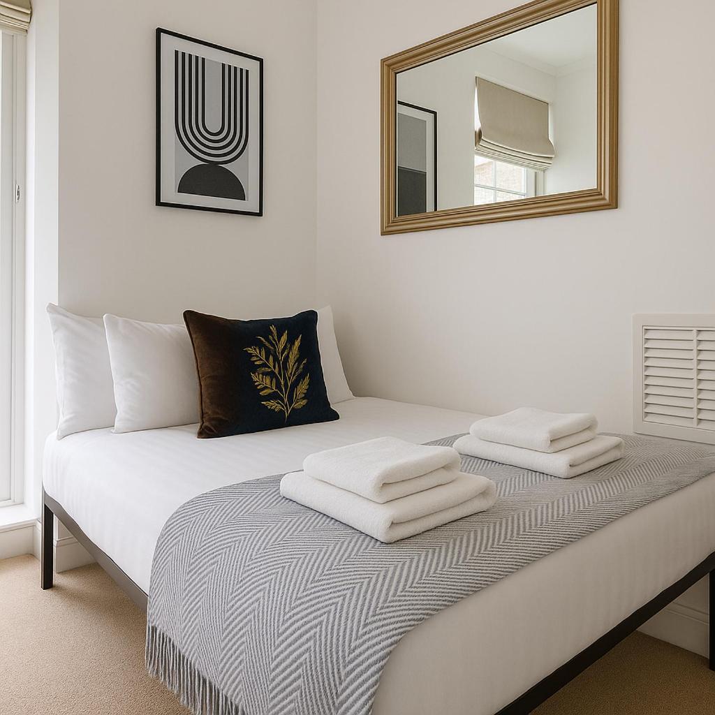 Flat - 3 Min To West Kensington Station